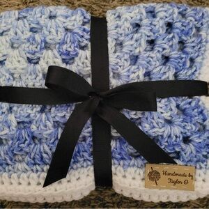 35|26 BLUE/white Baby Blanket hand crochet! This make the best baby shower gift